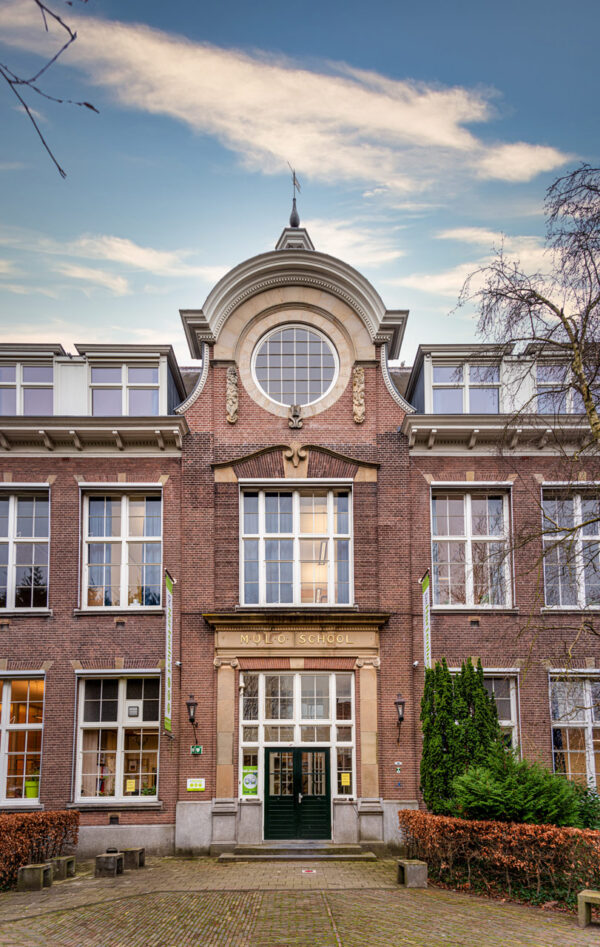 Hartenlust-school-voorkant